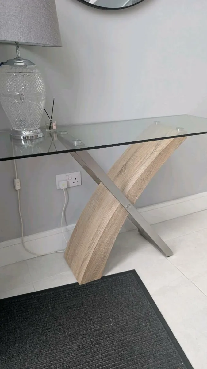 Glass hall table - Image 2
