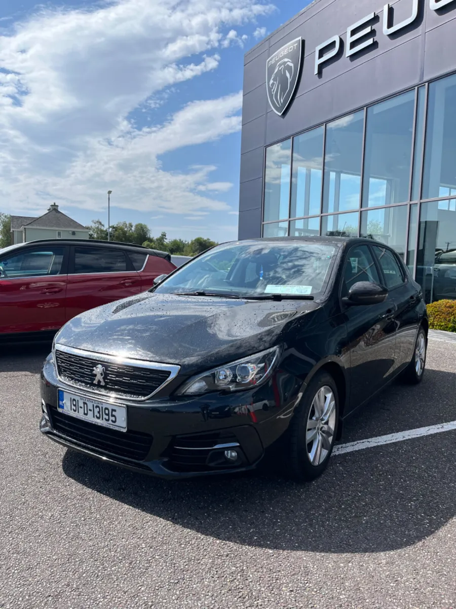 Peugeot 308 2019 - Image 2