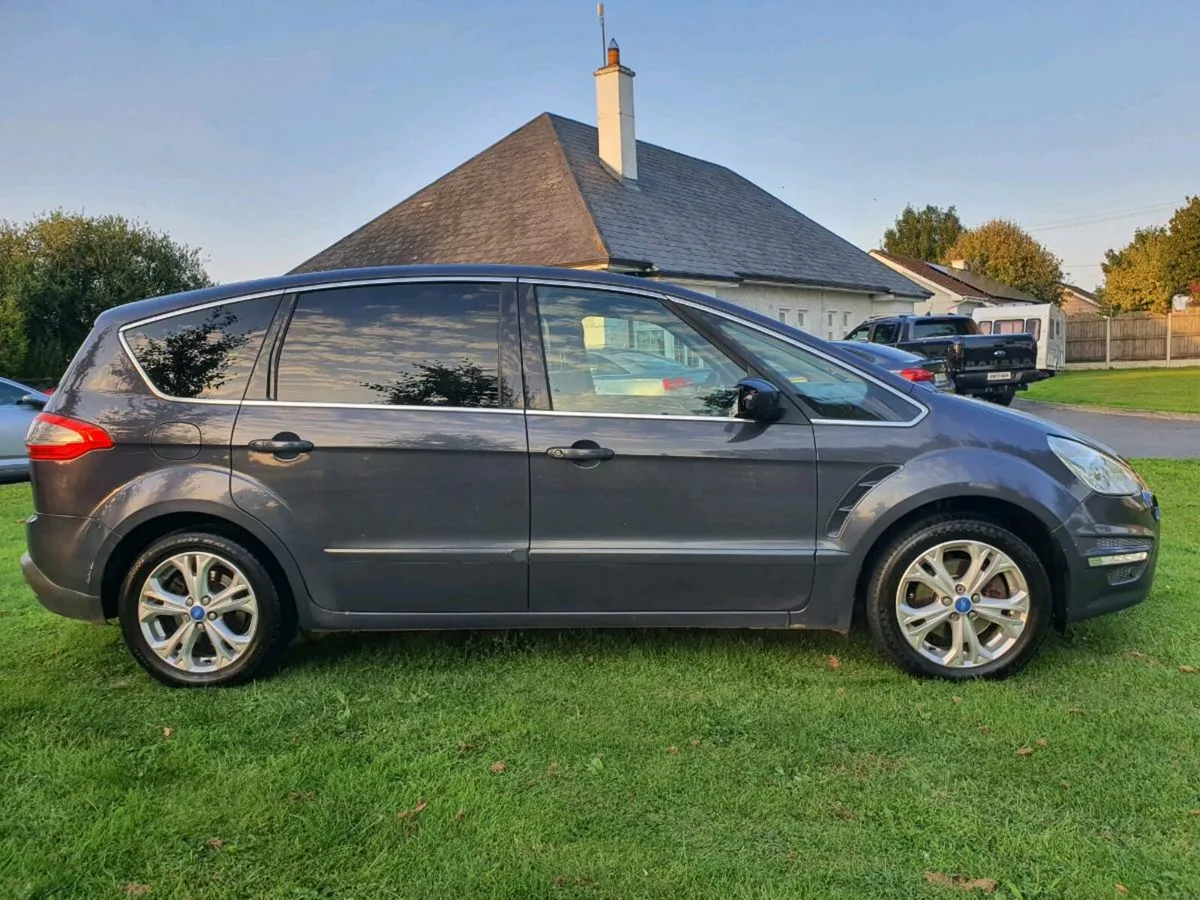 FORD S MAX TITANIUM MODEL 2011 - Image 2