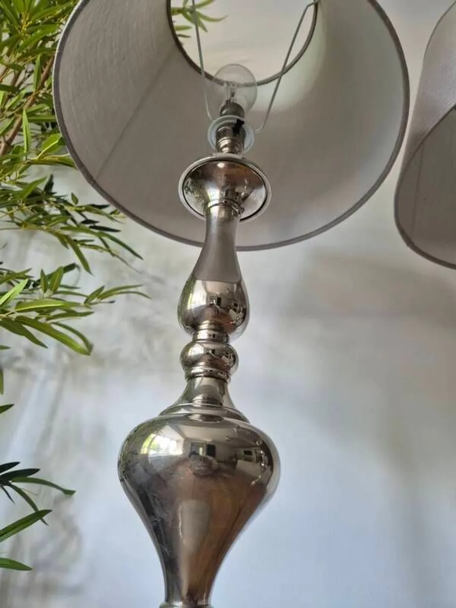 Sawyer polished chrome lamps - Image 3