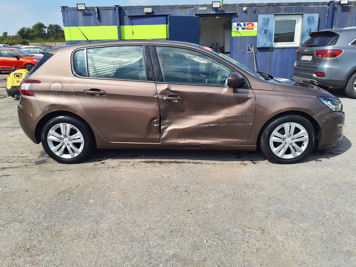 2015 Peugeot 308 - Image 2