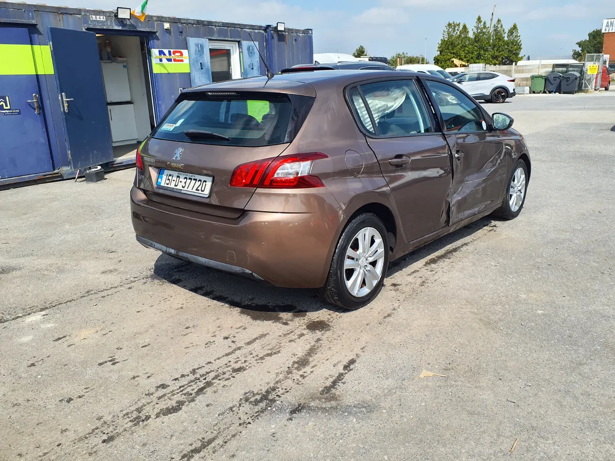2015 Peugeot 308 - Image 3