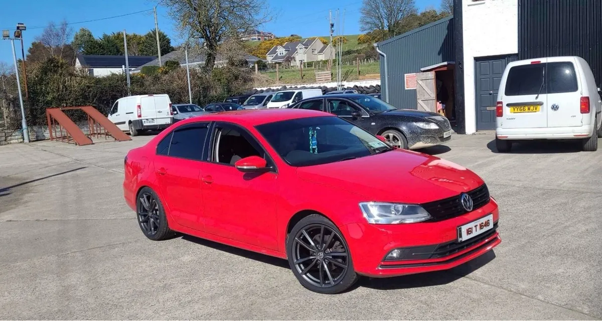 Volkswagen Jetta - Image 2
