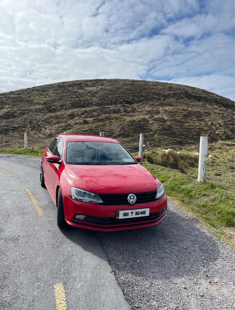 Volkswagen Jetta - Image 4