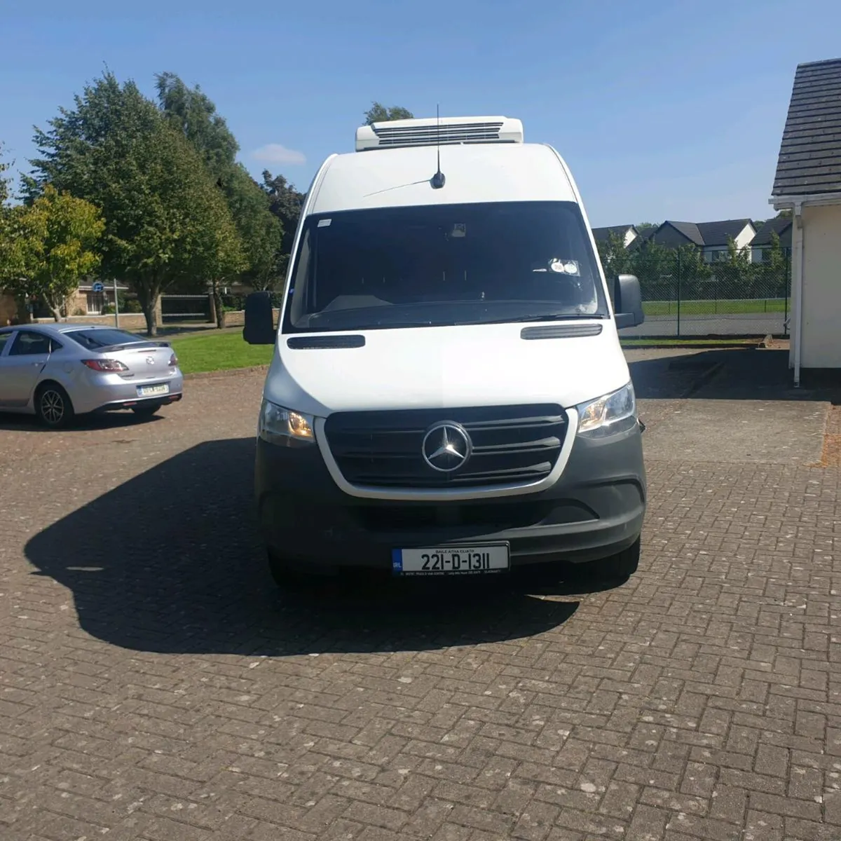 221 Mercedes Sprinter 316CDI 163BHP Fridge/Freezer - Image 2