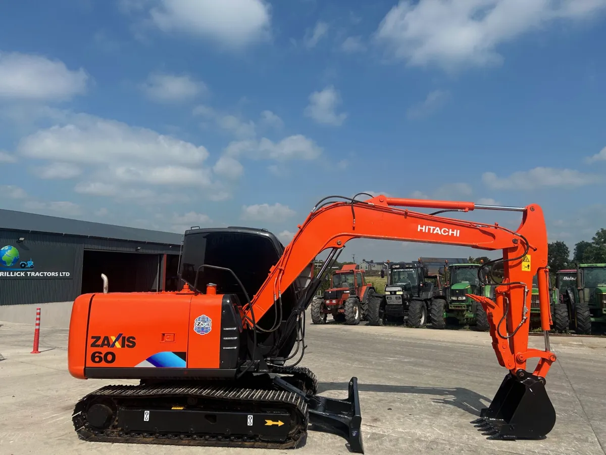 2014 Hitachi Zaxis 60 C/W Thumb Grab - Image 1