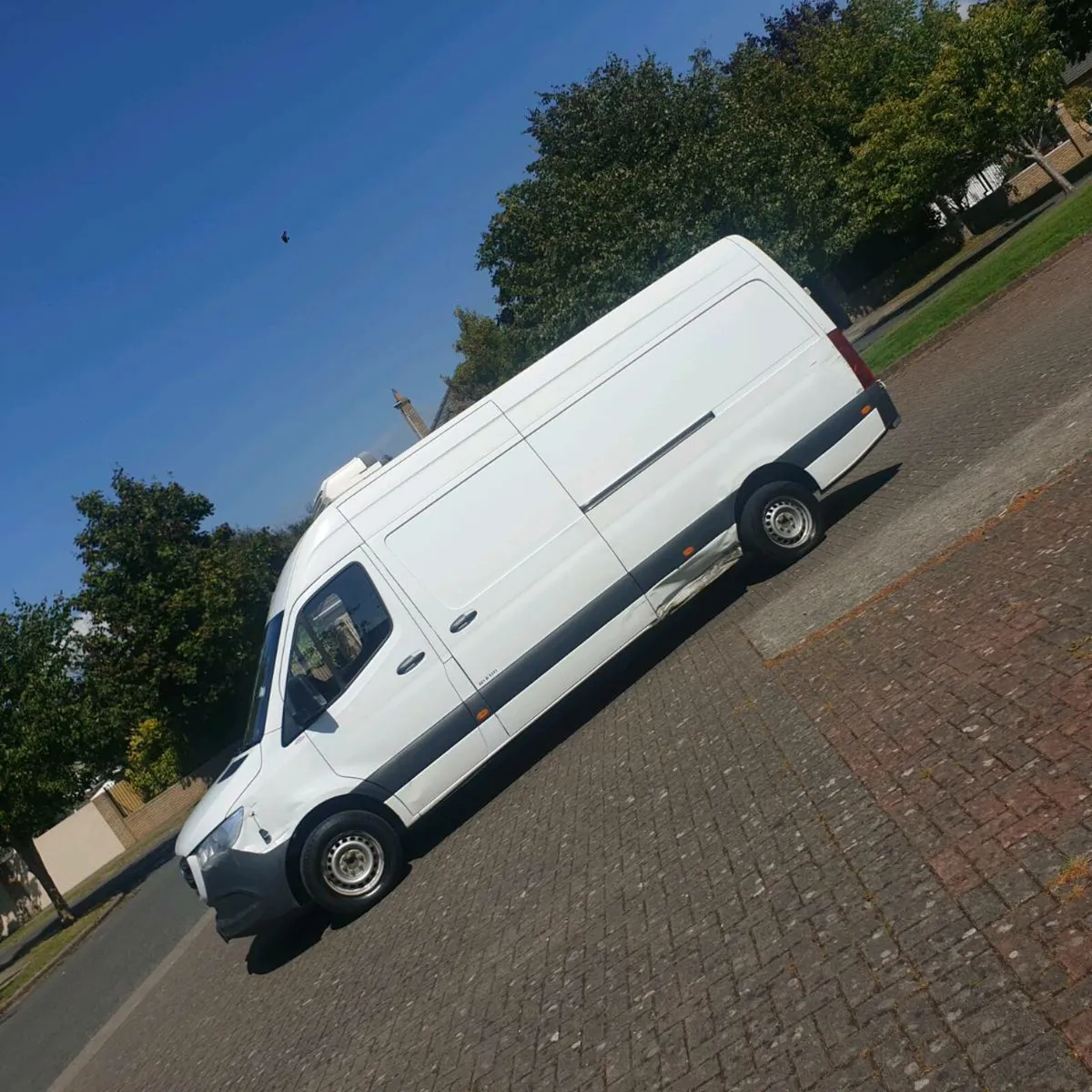 221 Mercedes Sprinter 316CDI 163BHP Fridge/Freezer - Image 4