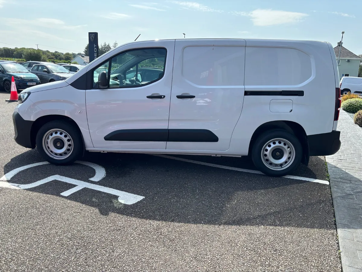 Peugeot Partner 2025 - Image 3