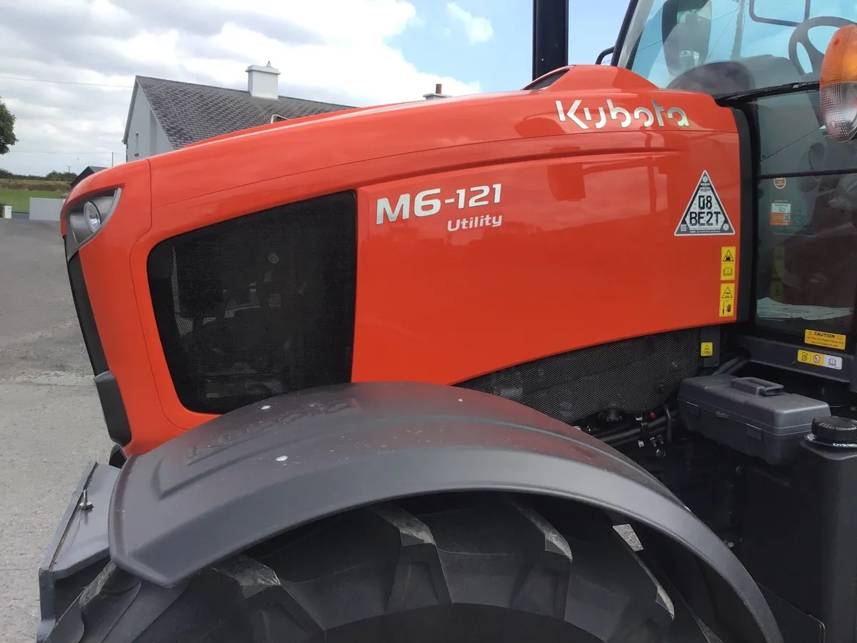 Kubota M6-121 Utility Tractor - Image 2