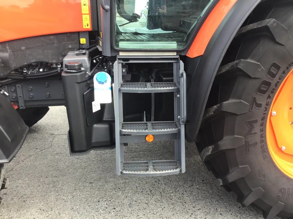 Kubota M6-121 Utility Tractor - Image 3