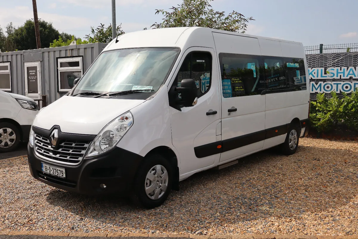 2018, Renualt Master, Mini Bus, 17 Seater - Image 2