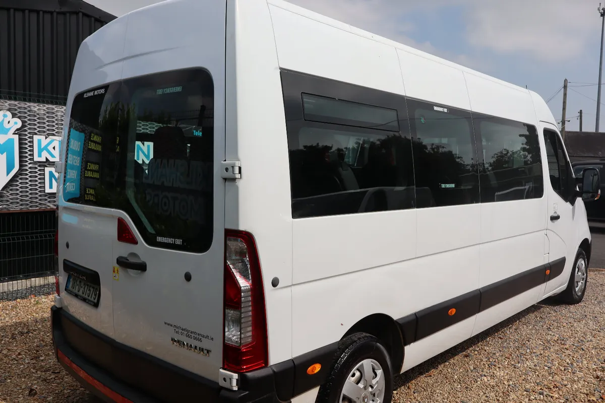 2018, Renualt Master, Mini Bus, 17 Seater - Image 4
