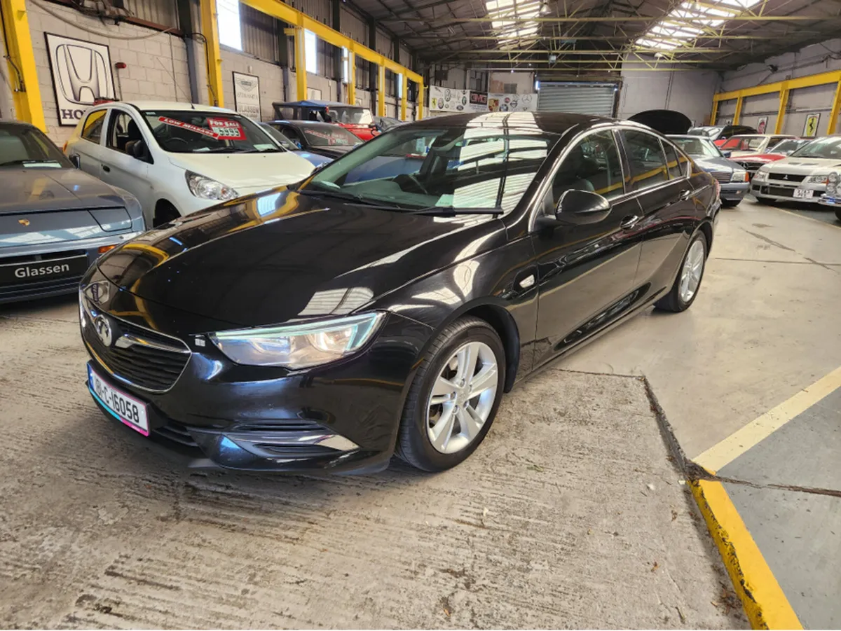 Opel Insignia 1.6 TD ECOTEC TECH LI LINE NAV S/S 5 - Image 4
