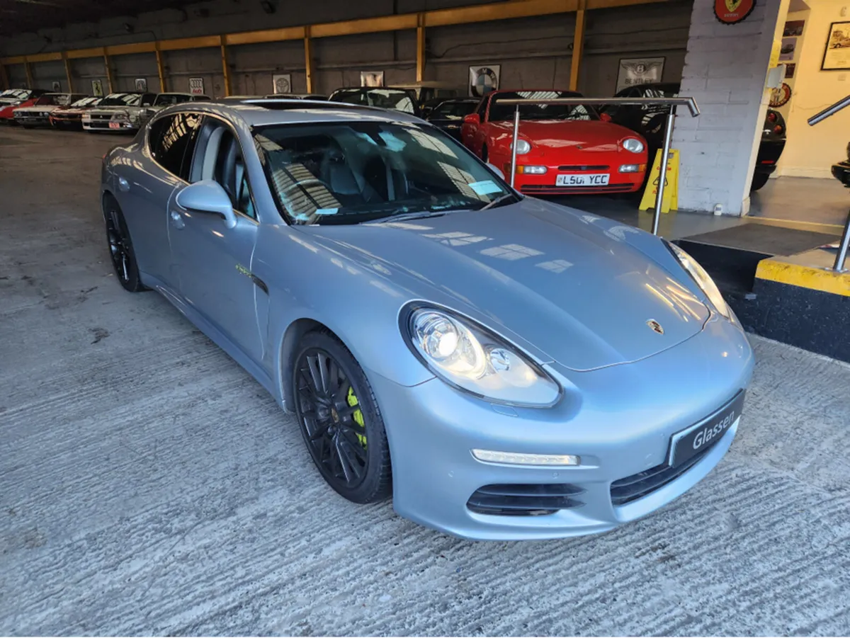 Porsche Panamera 3.0 V6 PETROL  S E-HYBRID TIPTRON - Image 1