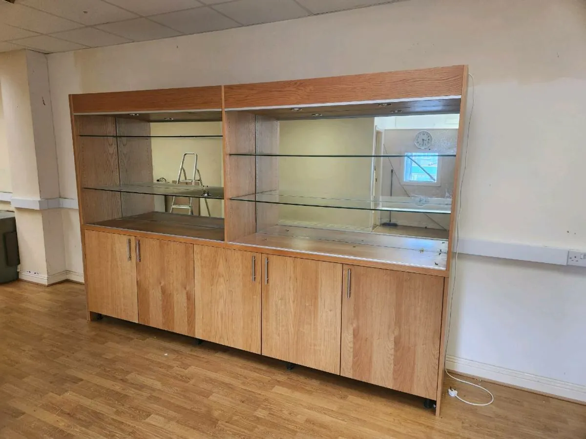 Wooden display cabinet - Image 1