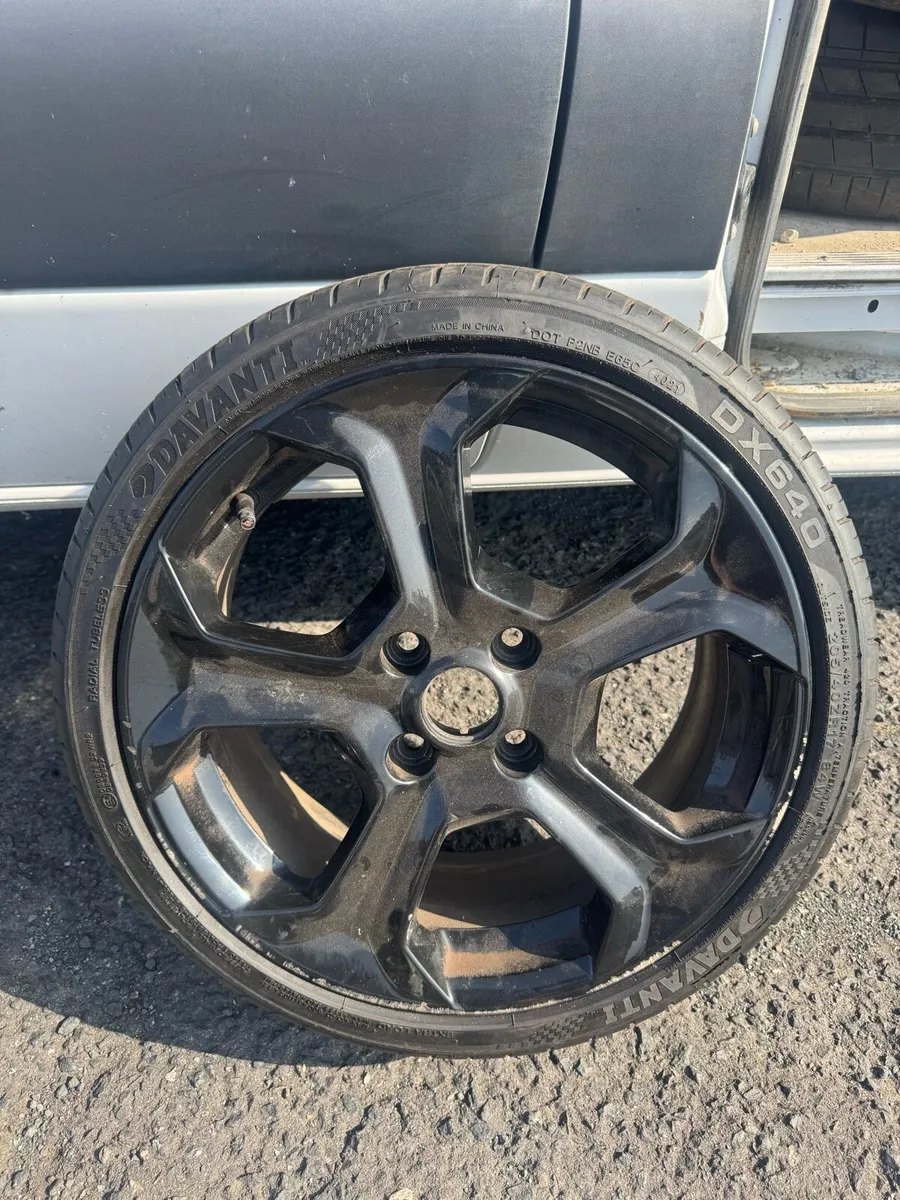 Ford Fiesta ST Alloys - Image 1