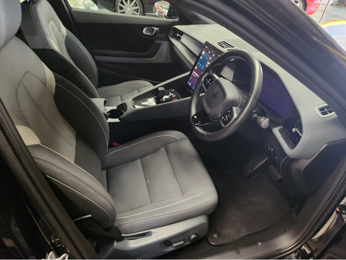 Polestar 2 EV FWD// 170KW //78KWH// LONG RANGE COU - Image 4