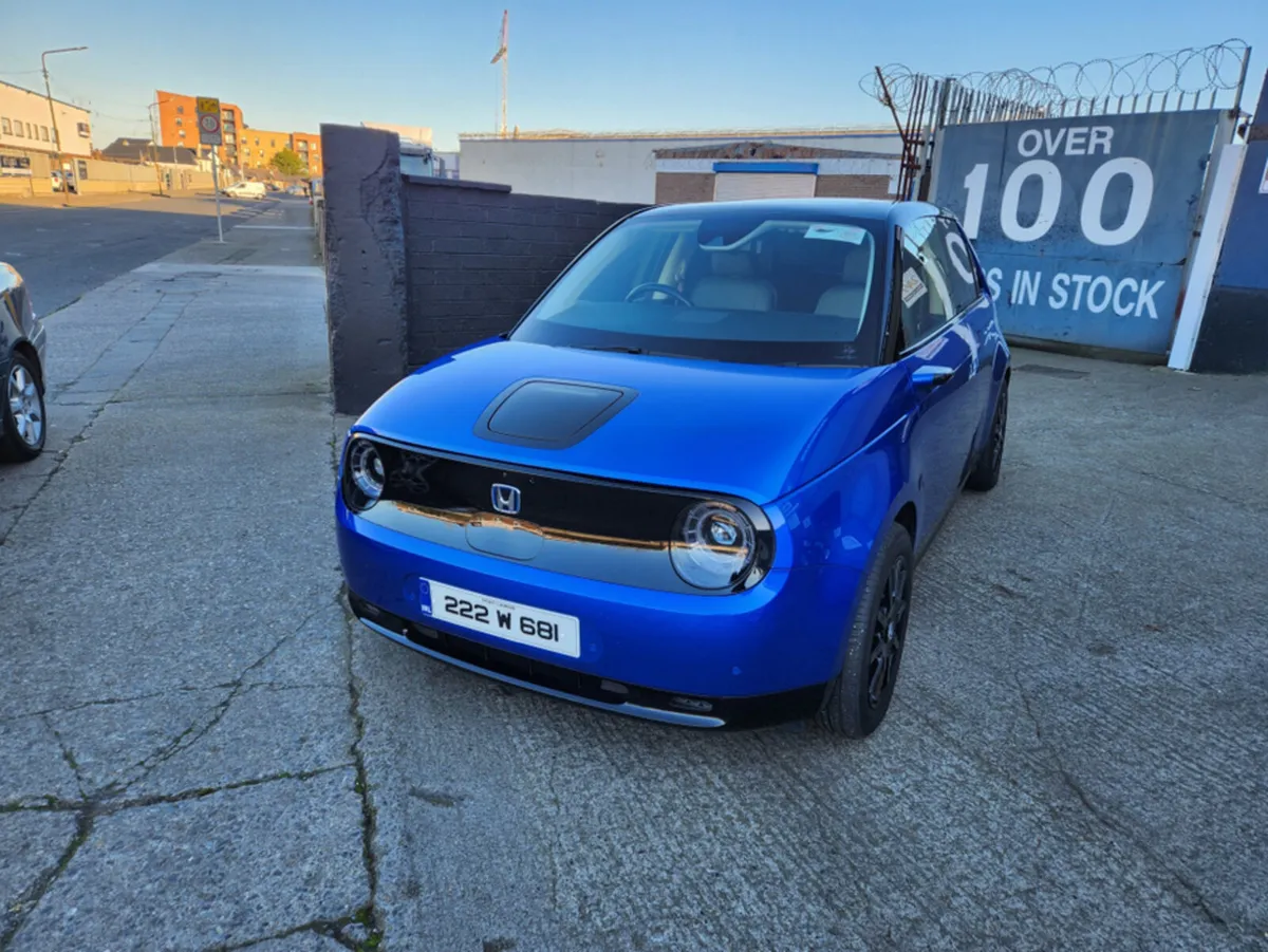 Honda e ADVANCE 5DR AU AUTO// STUNNING LOW MILEAGE - Image 2