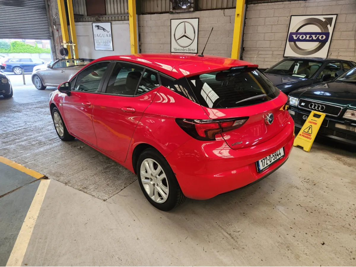 Opel Astra E 1.4 I 100PS 5DR..NCT JULY 2027 - Image 2
