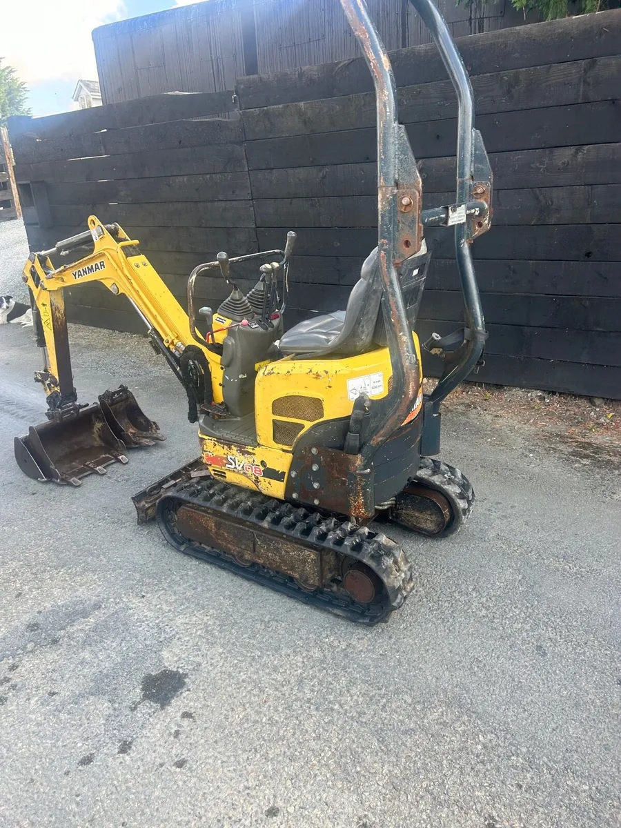 Yanmar sv08 micro digger for sale - Image 3