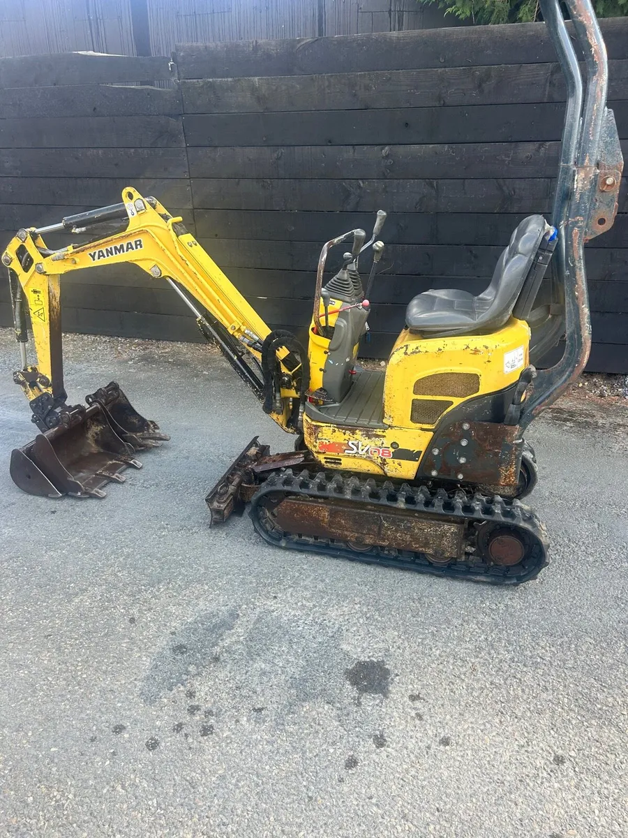 Yanmar sv08 micro digger for sale - Image 4