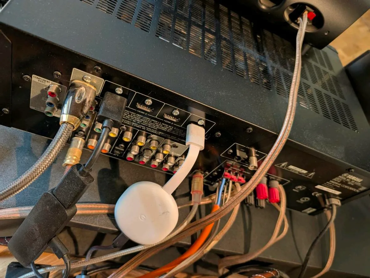 Yamaha home cinema surround audio AV amplifier - Image 3