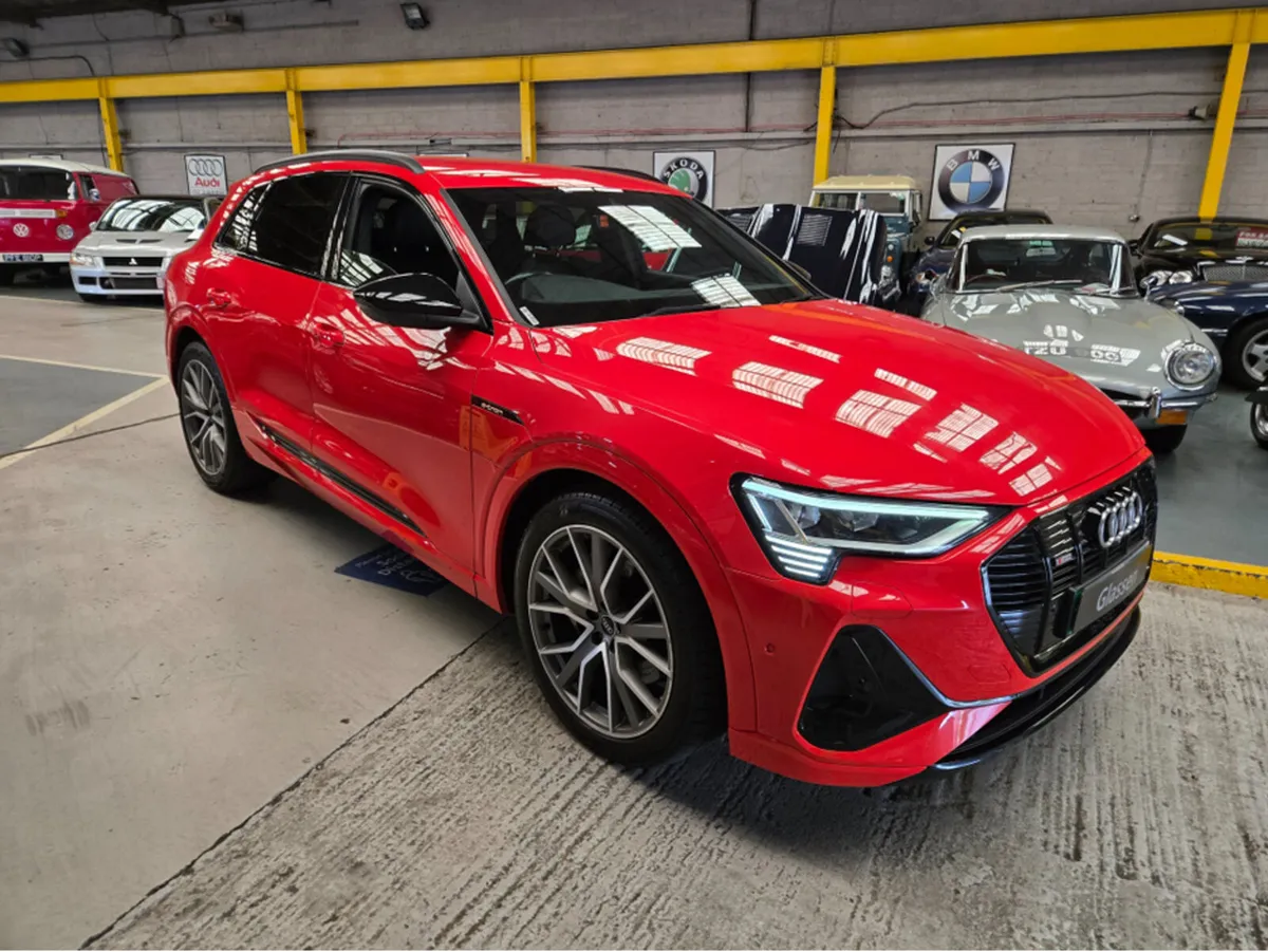 Audi e-tron BLACK EDITION 55 Q QUATTRO// STUNNING - Image 1