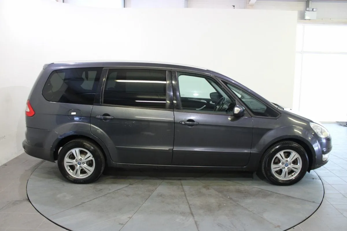 Ford Galaxy 2.0tdci 115 PS Zetec - Image 4