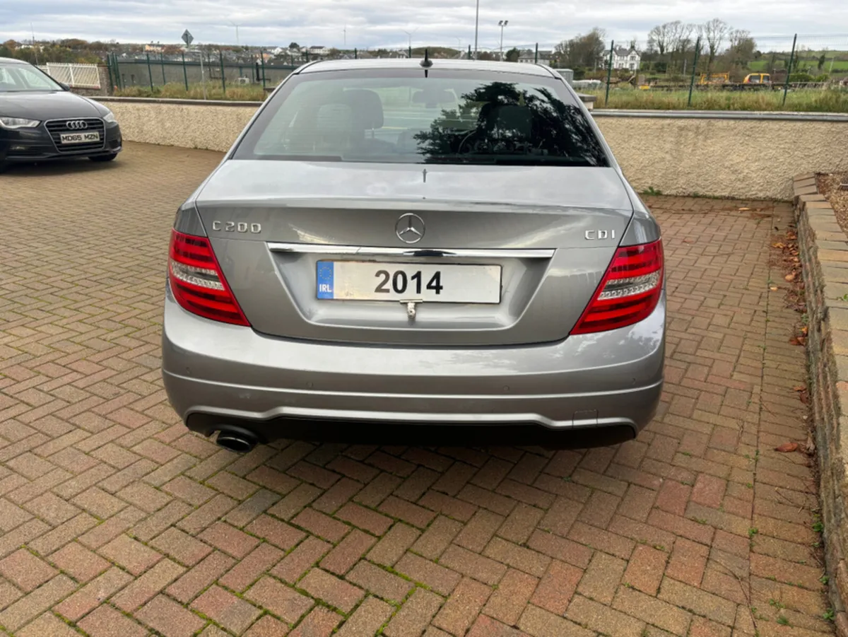 Mercedes-Benz C-Class 200 CDI AVANTGARDE EDITION 4 - Image 4