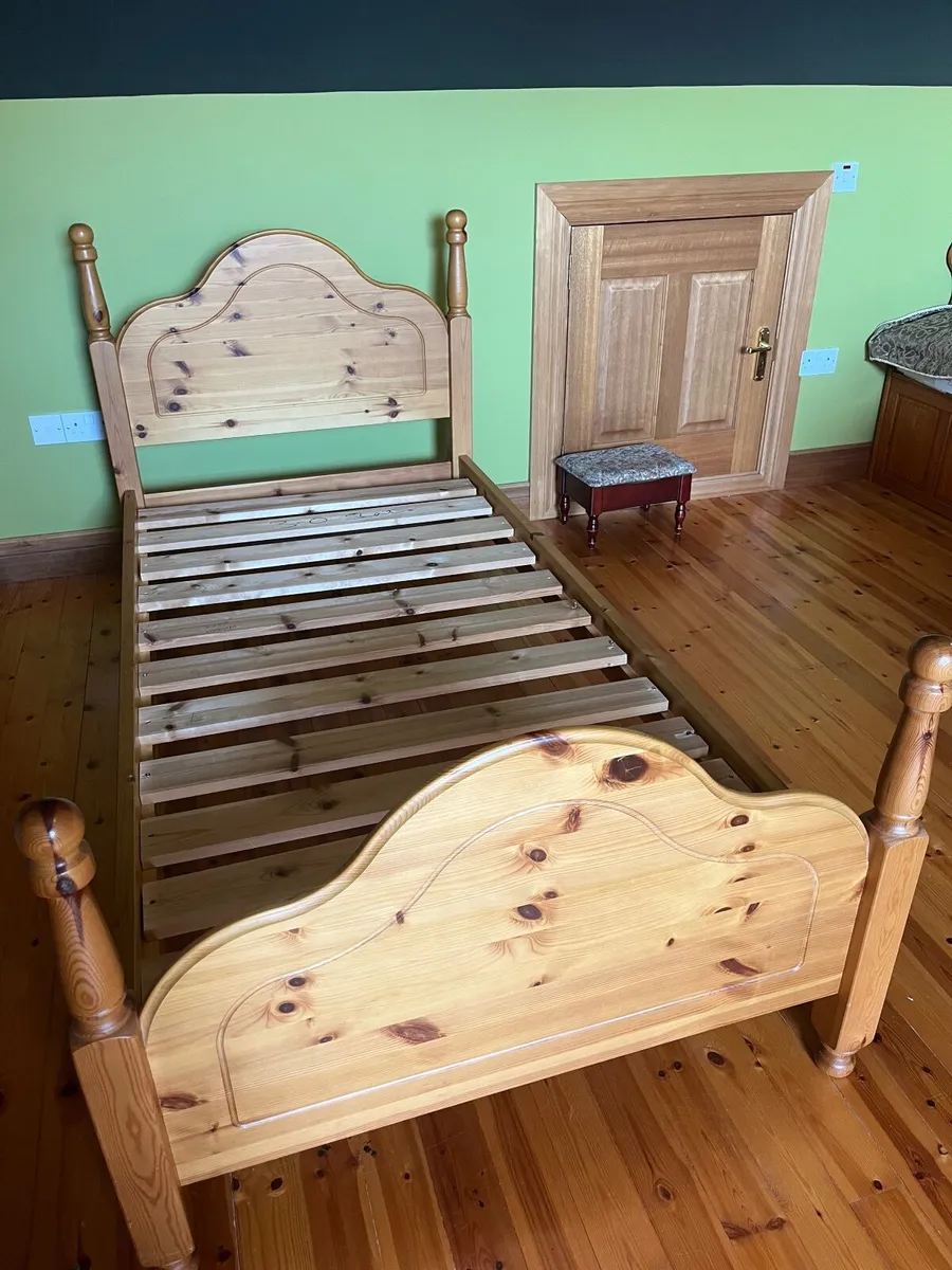 Bed - Image 2