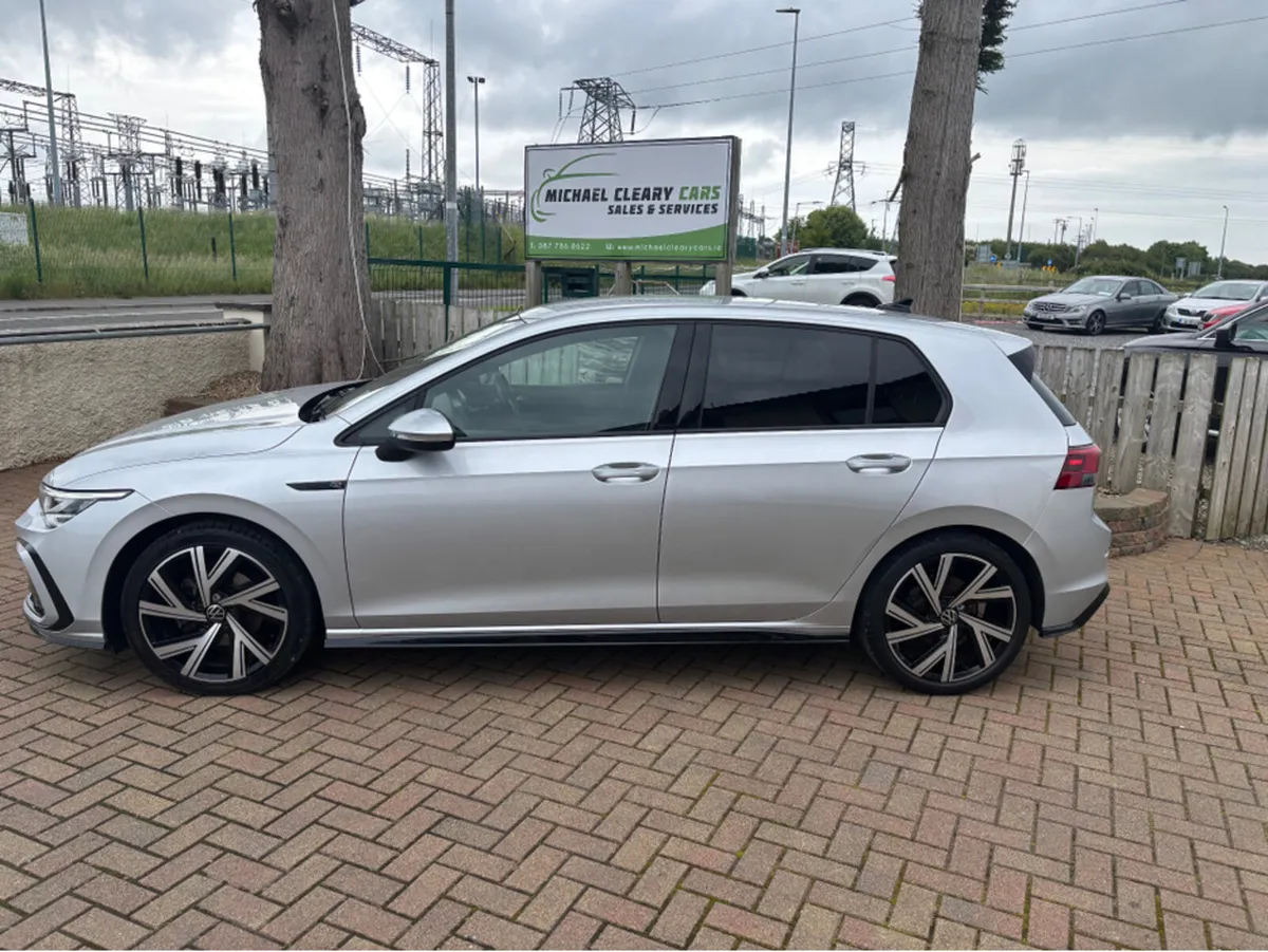 Volkswagen Golf R-LINE 1.5 TSI 130HP 5DR - Image 4