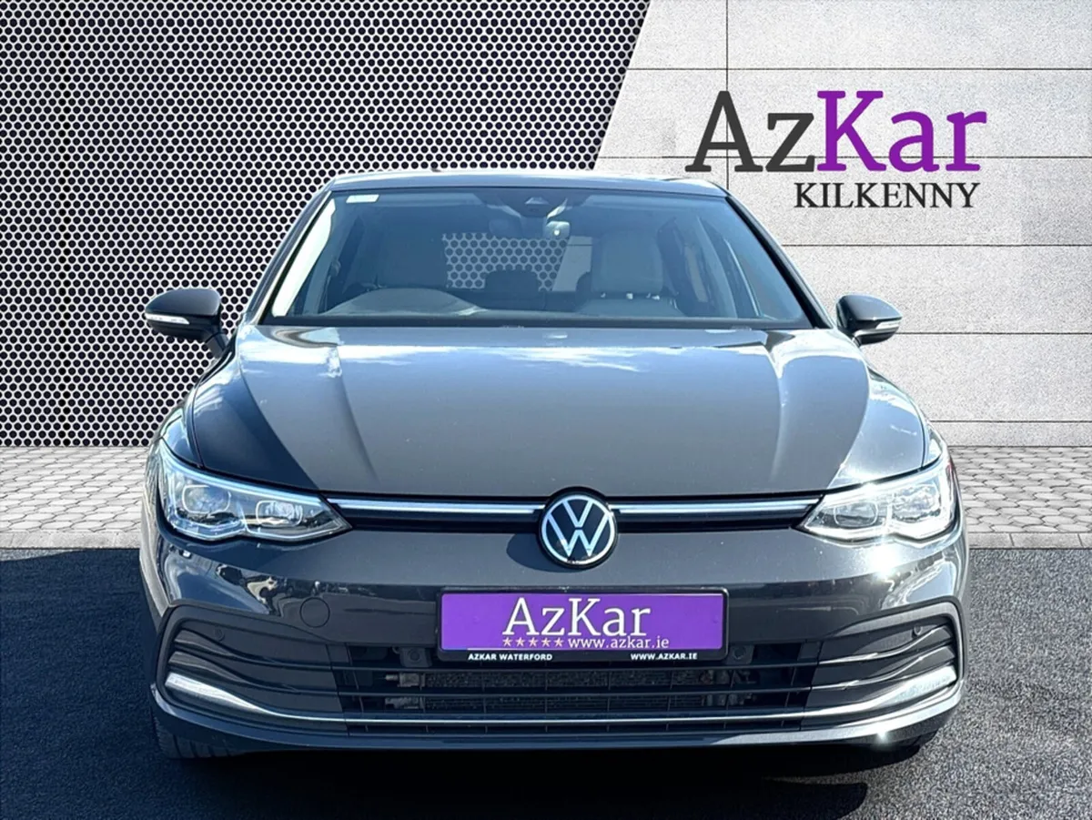 Volkswagen Golf 2023 STYLE 1.4 TSI PHEV SPORT €132 - Image 2