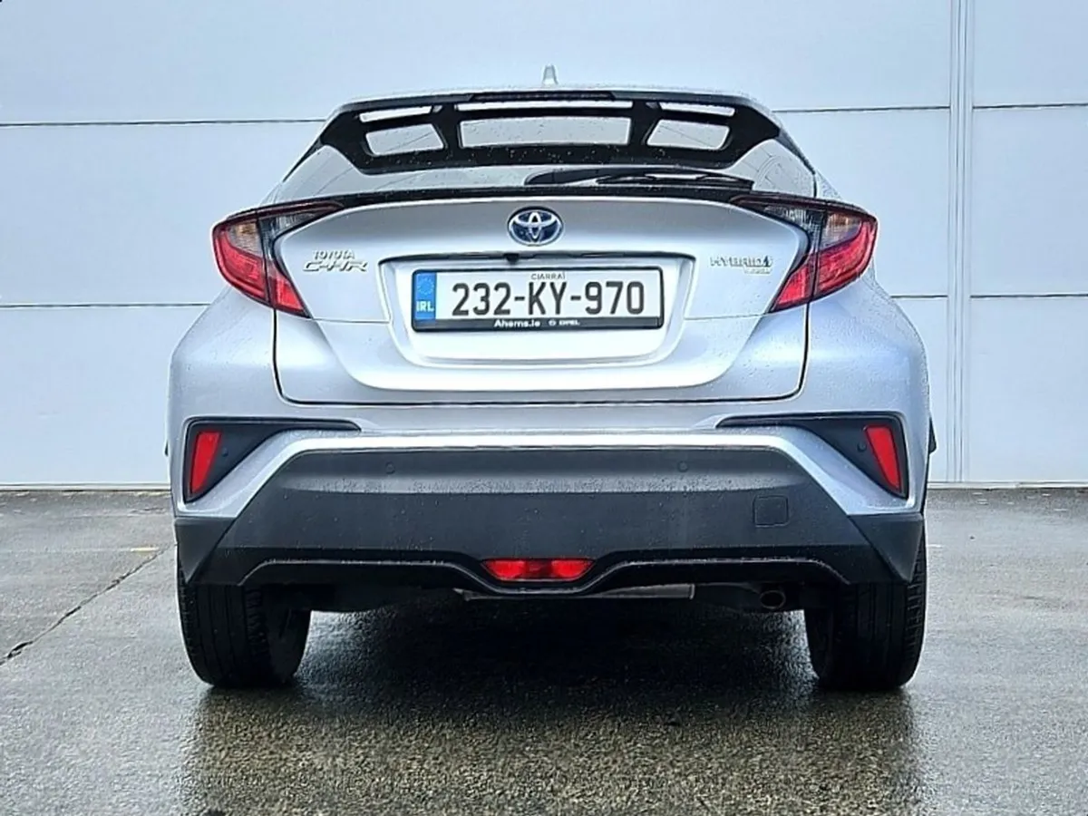 Toyota C-HR 1.8 Hybrid Sport - Image 4