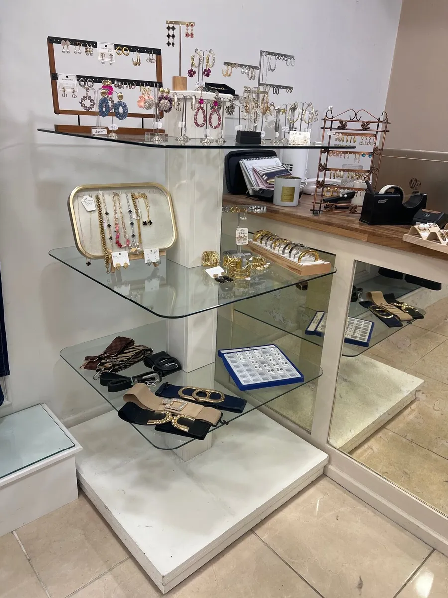 Shop display - Image 1
