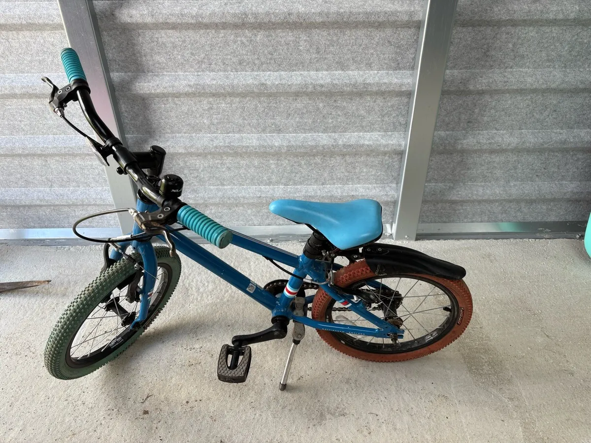Raleigh kids bike 16 - Image 1