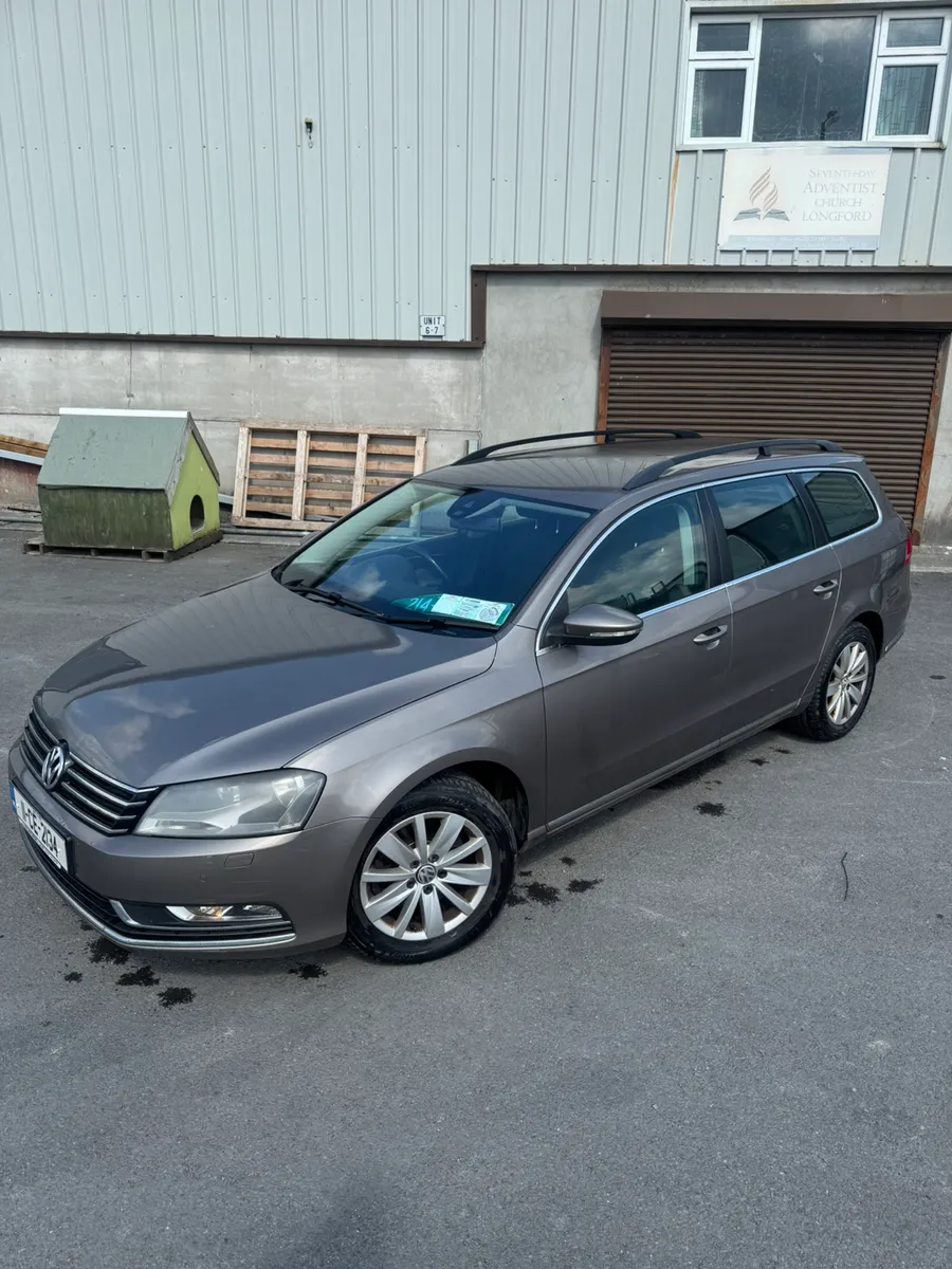 2011 VW PASSAT 1.6TDI NEW NCT 15-10-26 - Image 2