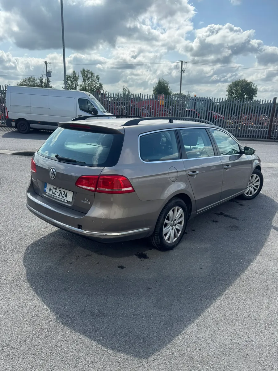 2011 VW PASSAT 1.6TDI NEW NCT 15-10-26 - Image 4