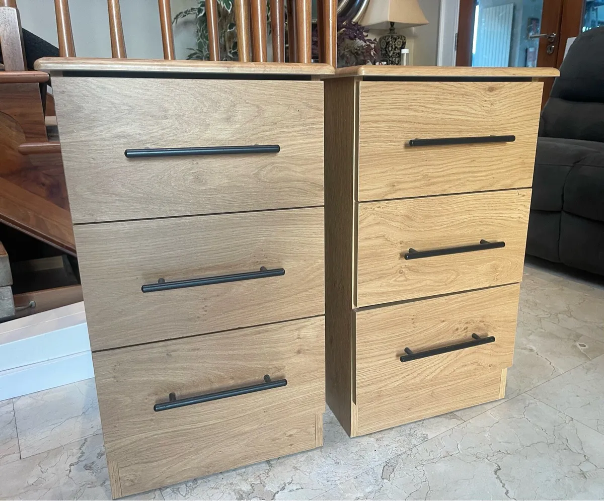 2 x Matching 3 Drawer Bedside Lockers - Tables - Image 1