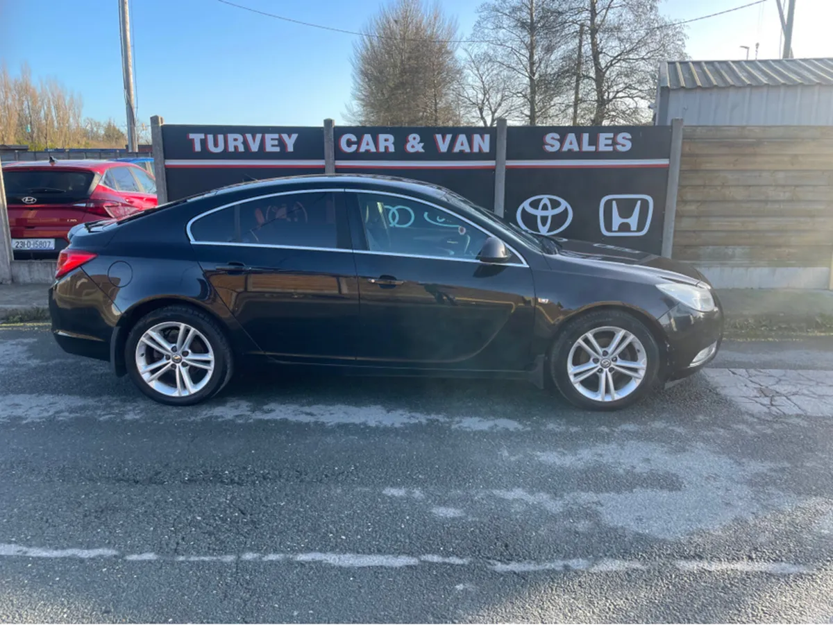 Vauxhall Insignia 2.0 CDTI EXCLUSIVE 157BHP 5DR - Image 3