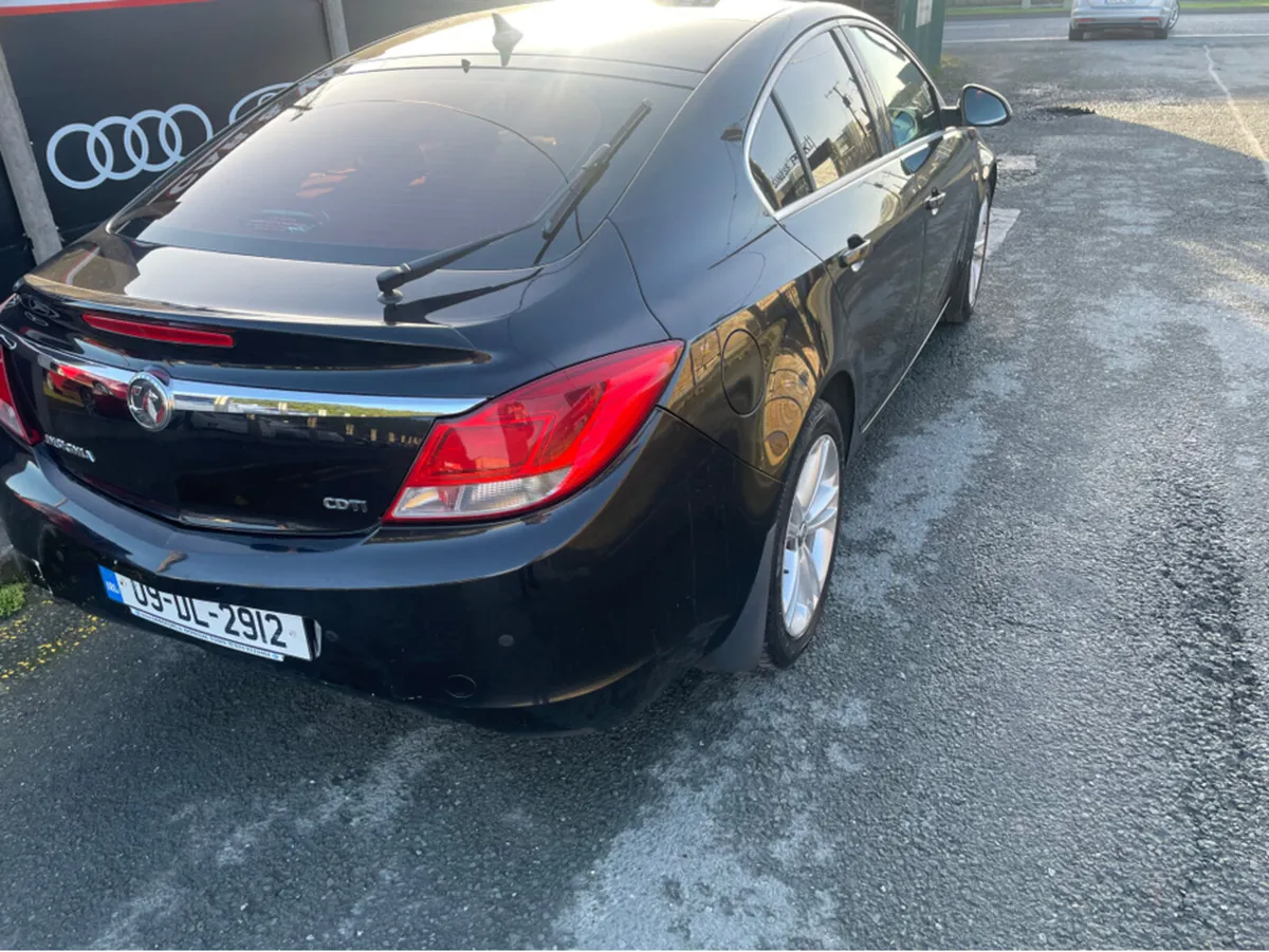 Vauxhall Insignia 2.0 CDTI EXCLUSIVE 157BHP 5DR - Image 4