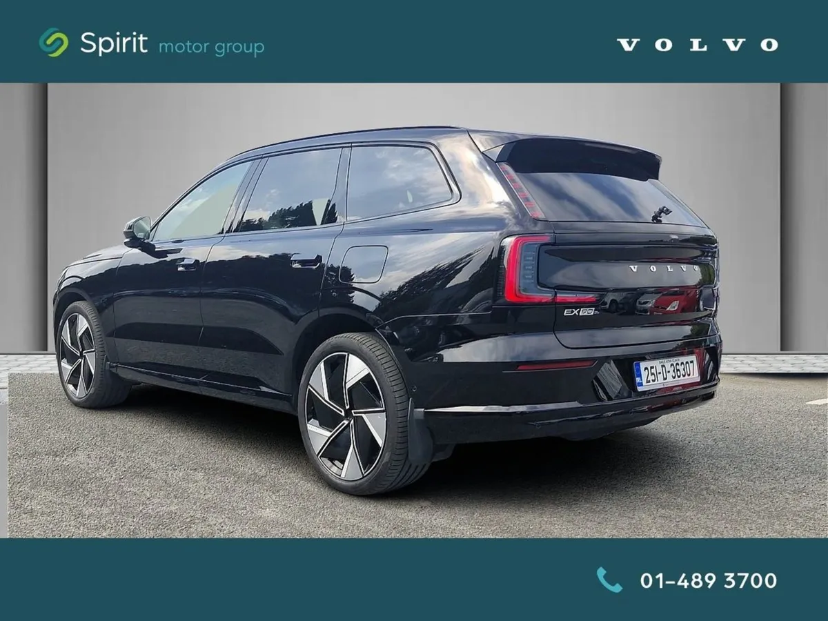 Volvo EX90 Fully Electric  Twin Motor Ultra (dark - Image 3