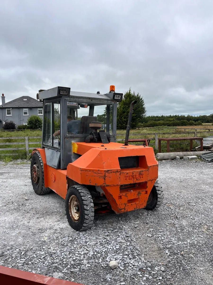 Forklift - Image 2