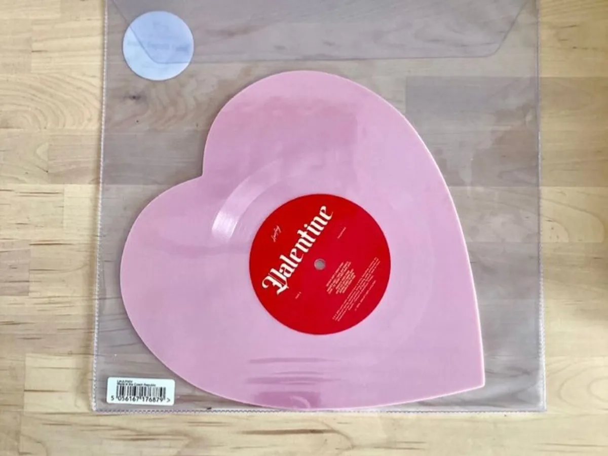 Laufey Valentine Record Store Day 2023 Vinyl - Image 3