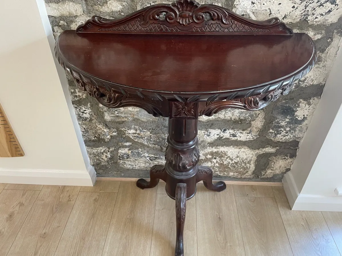 Hall table - Image 1