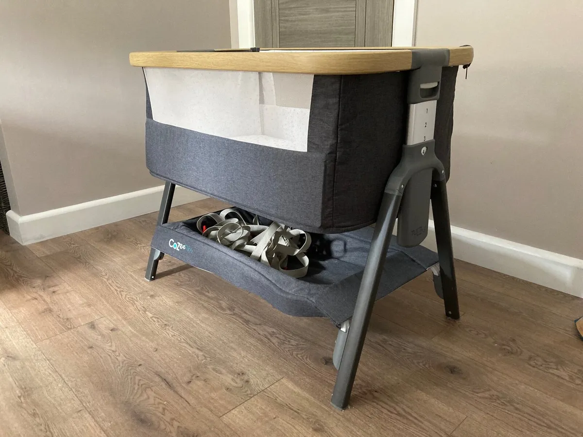 Bedside crib - Image 2