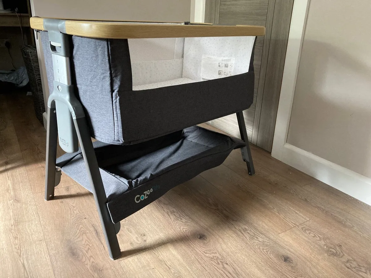 Bedside crib - Image 3