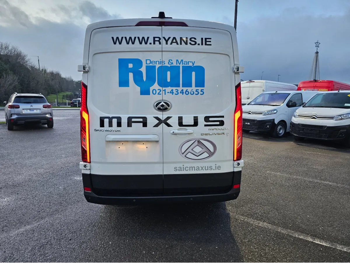 Maxus DELIVER 9 PV LH FWD - Image 4