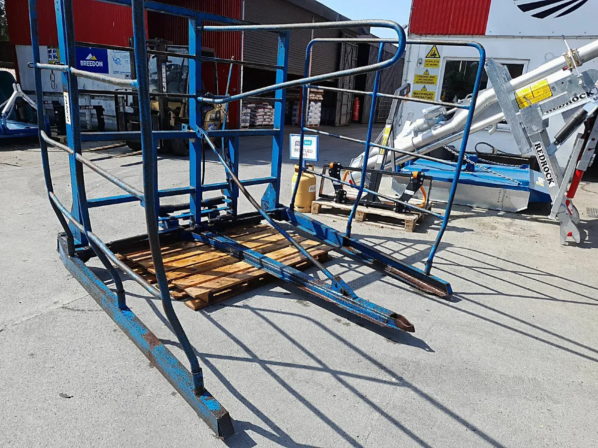 TANCO 42 BALE GRAB TRANSPORTER - Image 1