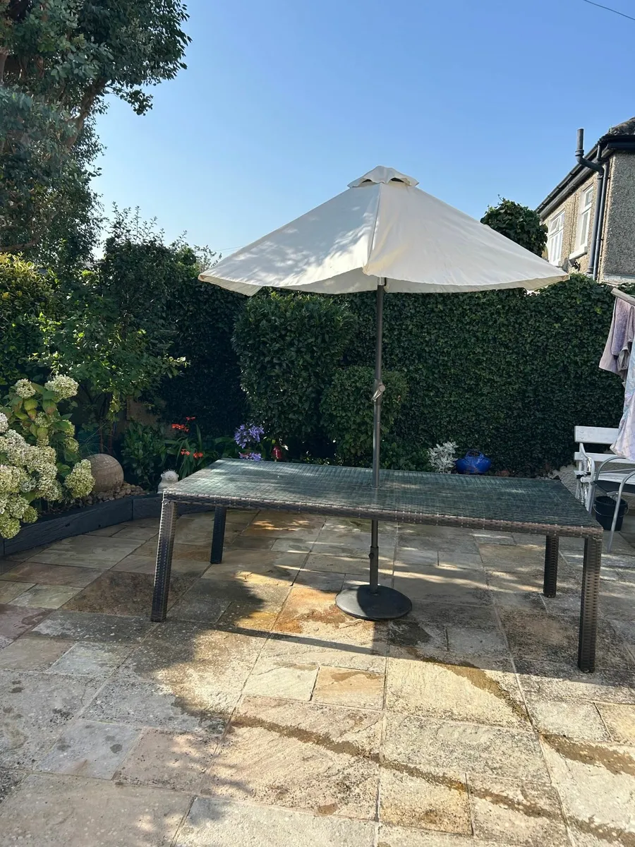 Garden Table - Image 2