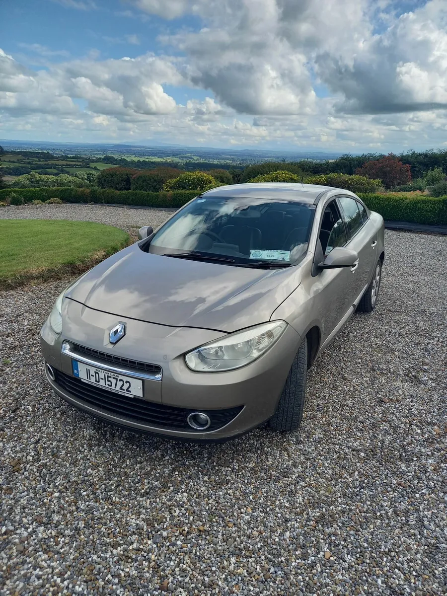 Renault Fluence 2011 - Image 1